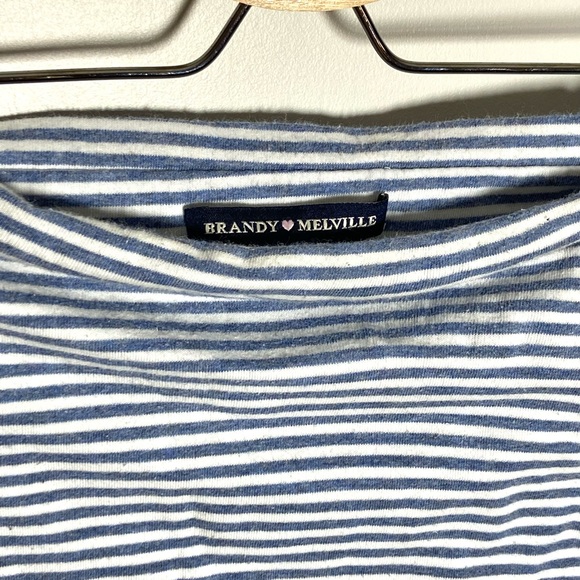 BRANDY MELVILLE STRAPLESS TOP - Picture 4 of 5